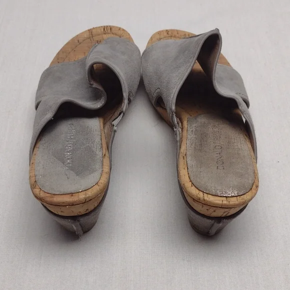 Donald J. Pliner wedge shoe - Picture 3 of 5